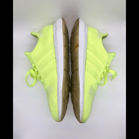 Adidas Mens Swift Run “ Hi-Res Yellow” - Picture 4 of 8